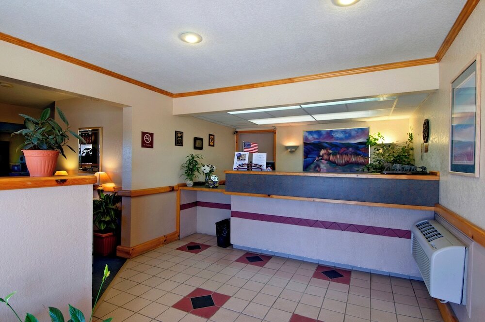 Фото Americas Best Value Inn Garden City