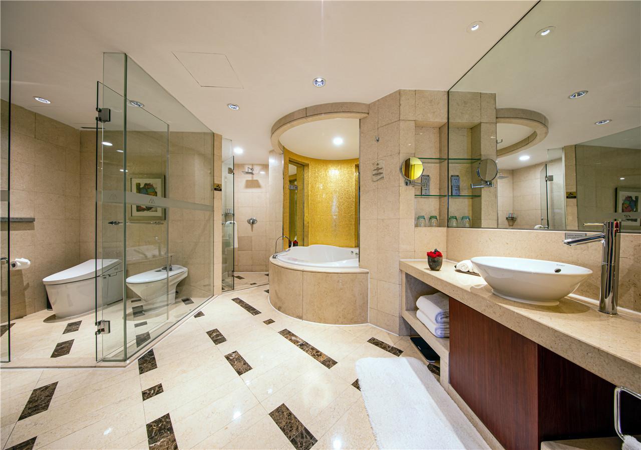 Фото The Beijing Kuntai Royal Hotel