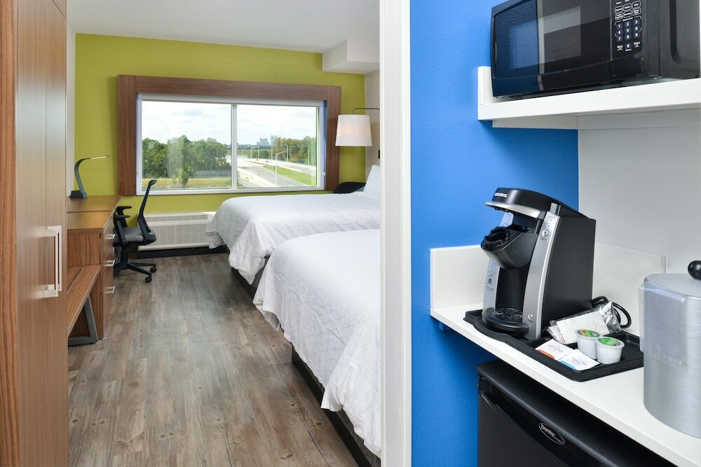 Фото Holiday Inn Express Orlando - South Park, an Ihg Hotel