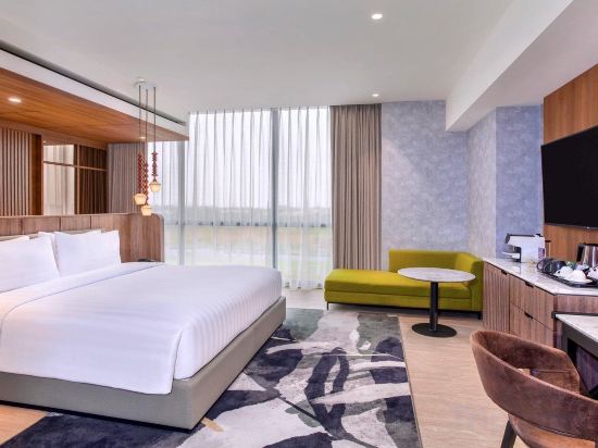 Фото Mercure Tangerang Bsd City