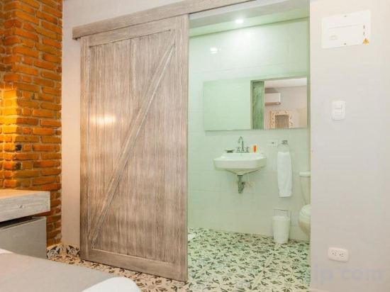 Фото Hotel Boutique Adaz