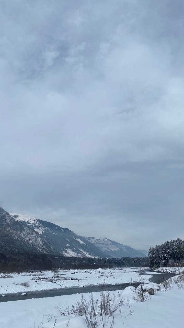 Фото Домик у озера