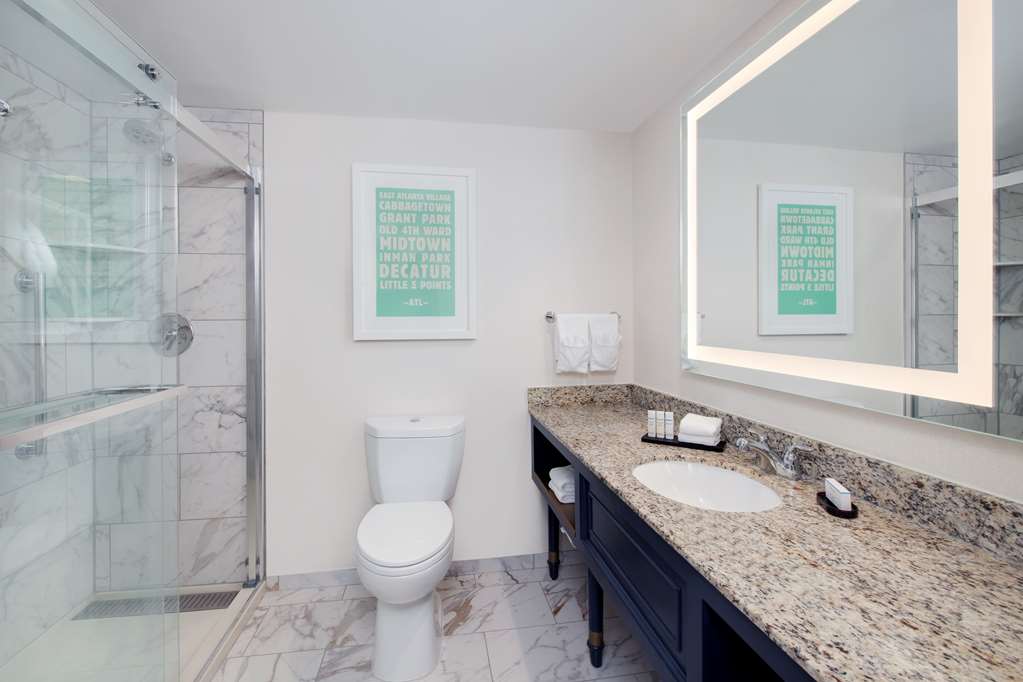 Фото Embassy Suites by Hilton Atlanta Buckhead