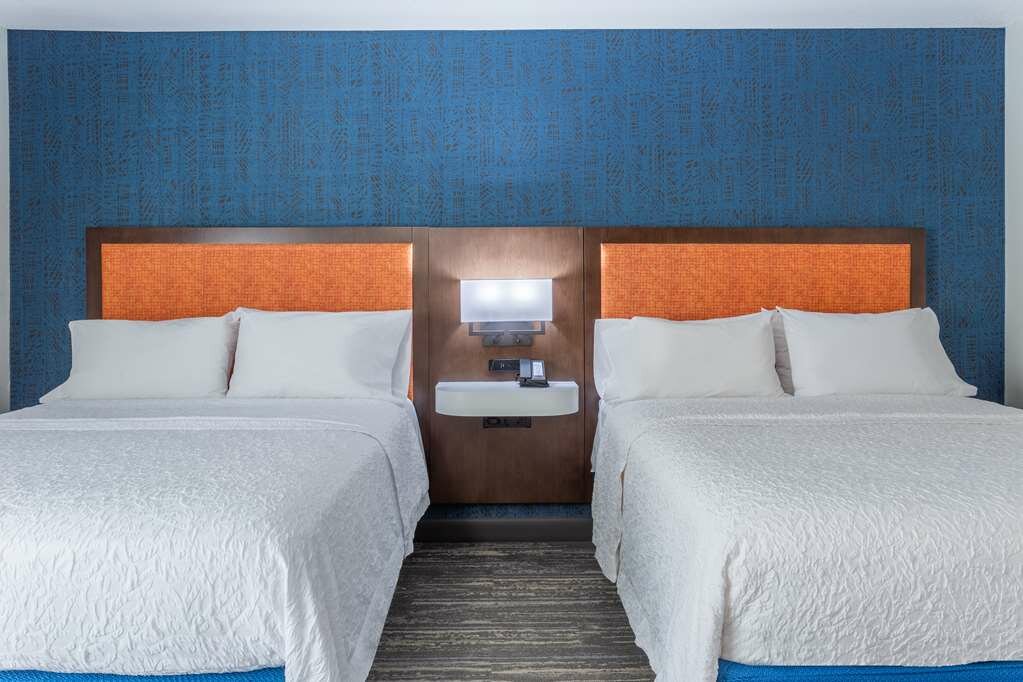 Фото Hampton Inn Sioux Falls