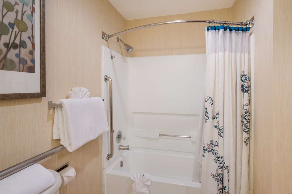 Фото SenS Suites Livermore, SureStay Collection by Best Western