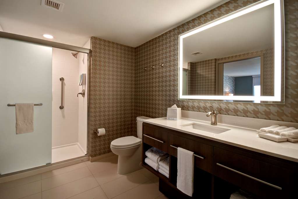 Фото Home2 Suites by Hilton Boston South Bay