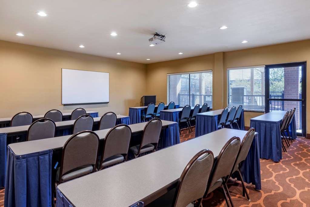 Фото Best Western Plus Dfw Airport Suites