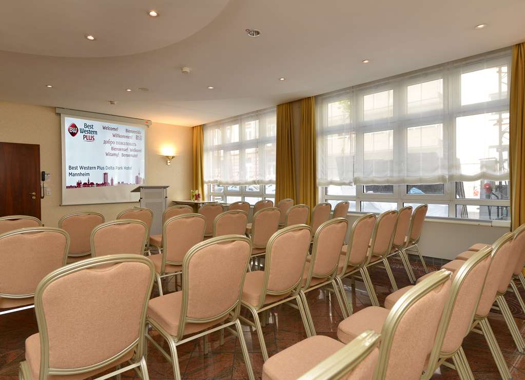Фото Best Western Plus Delta Park Hotel
