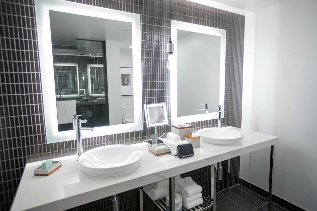 Фото The Sound Hotel Seattle Belltown, Tapestry Collection by Hilton