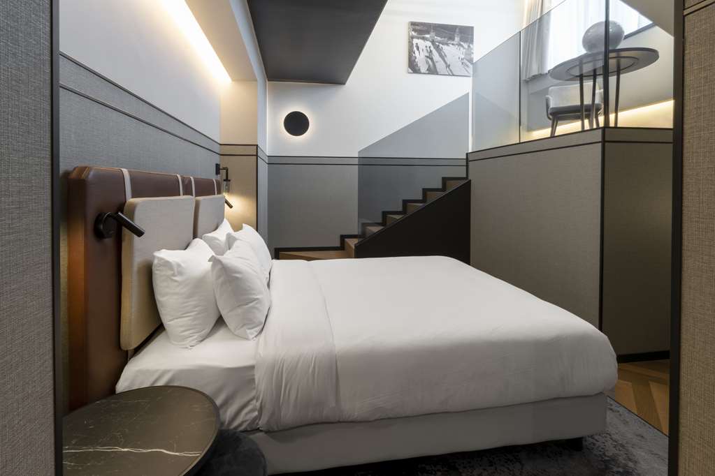 Фото Palazzo Touring Club Milan, A Radisson Collection Hotel