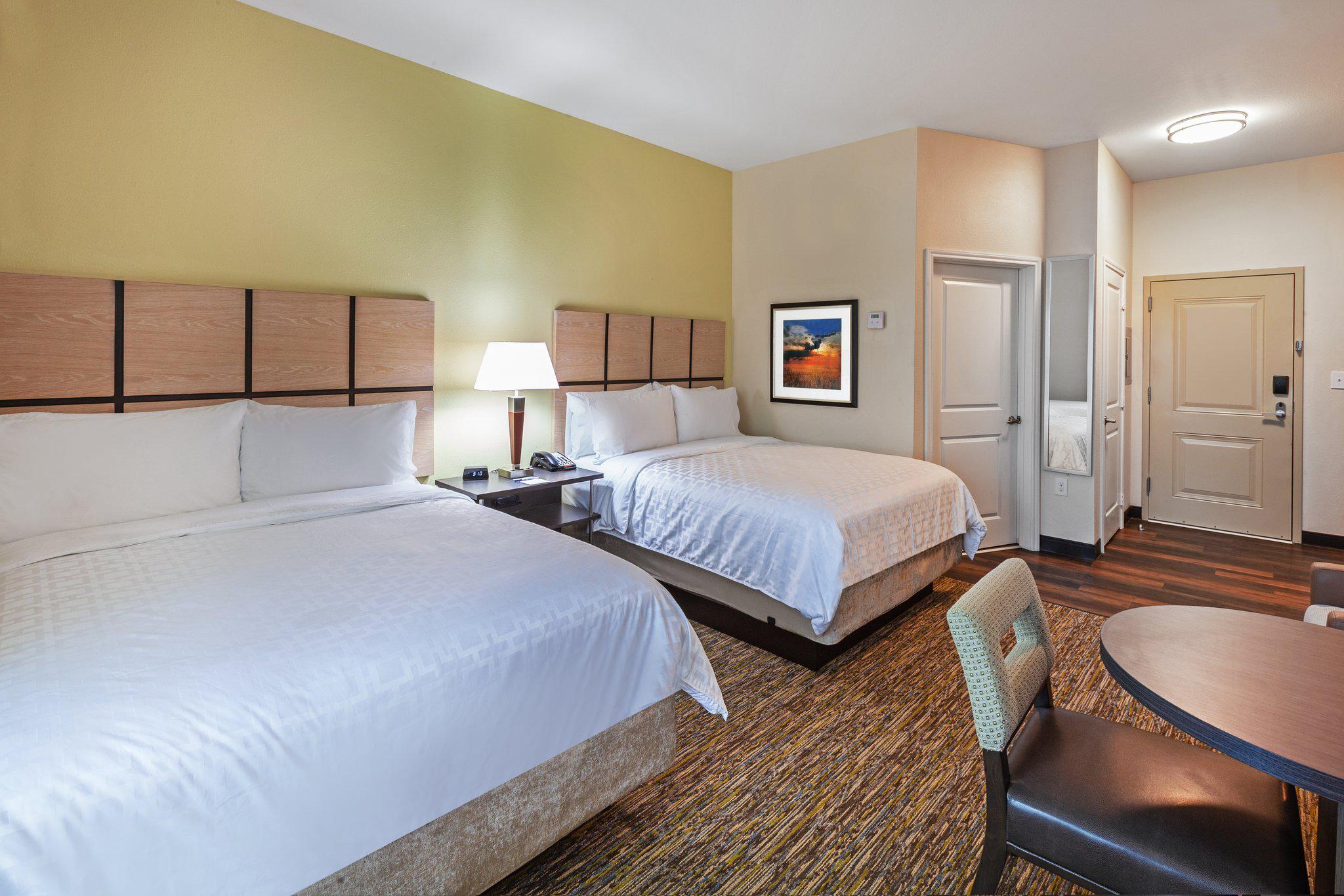 Фото Candlewood Suites Houston - Pasadena, an Ihg Hotel