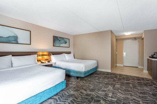 Гостиница Hilton Garden Inn Islip/MacArthur Airport в Ронконкоме