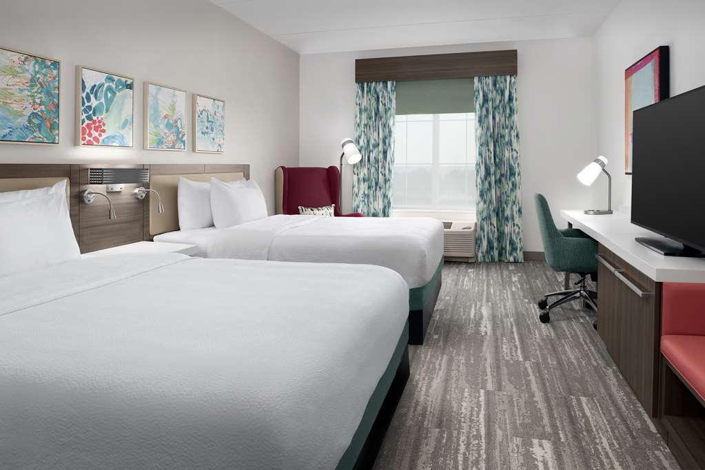Фото Hilton Garden Inn Pensacola Downtown