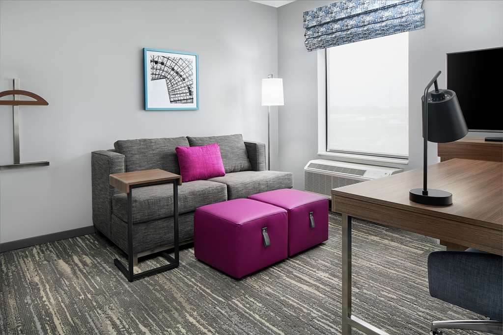 Фото Hampton Inn & Suites Bridgeview Chicago