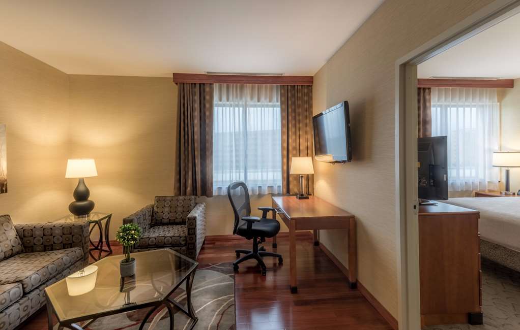 Фото Hilton Garden Inn Reagan National Airport