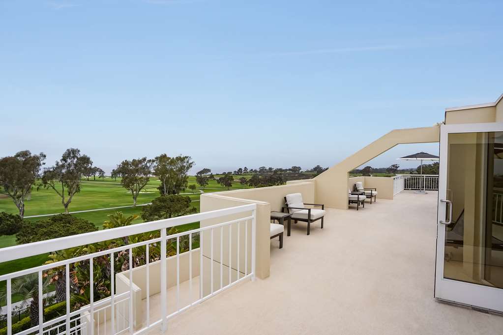 Фото Hilton La Jolla Torrey Pines
