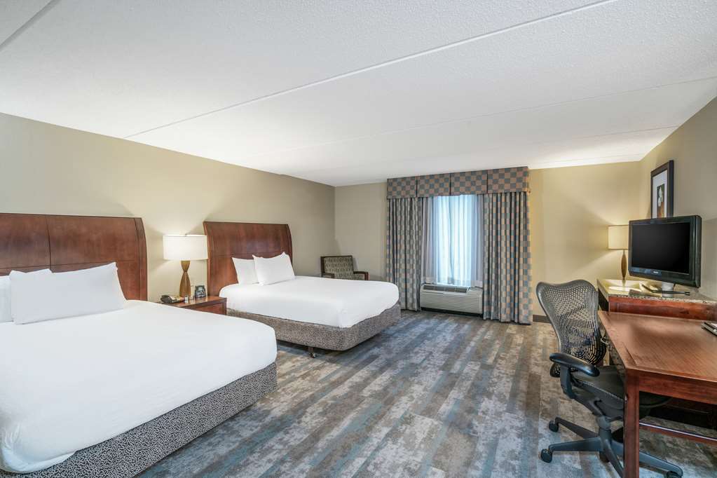Фото Hilton Garden Inn Richmond Airport