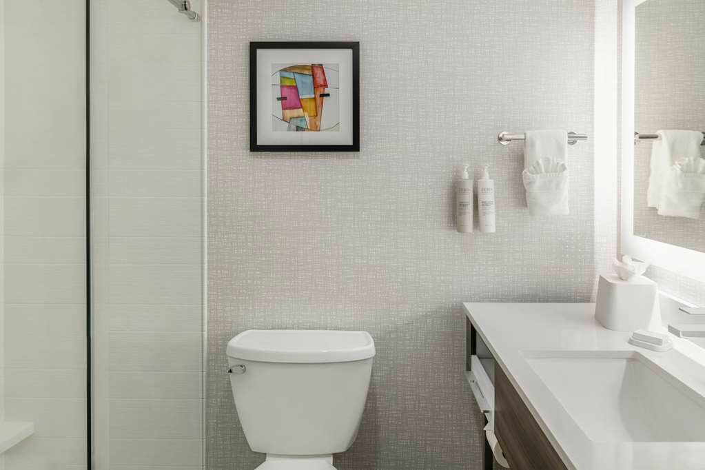 Фото Hampton Inn Olathe