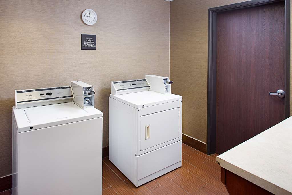 Фото Hampton Inn & Suites Palmdale