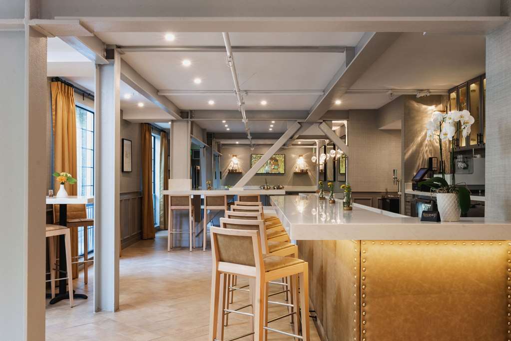 Фото The Inn at Saratoga, Tapestry Collection by Hilton