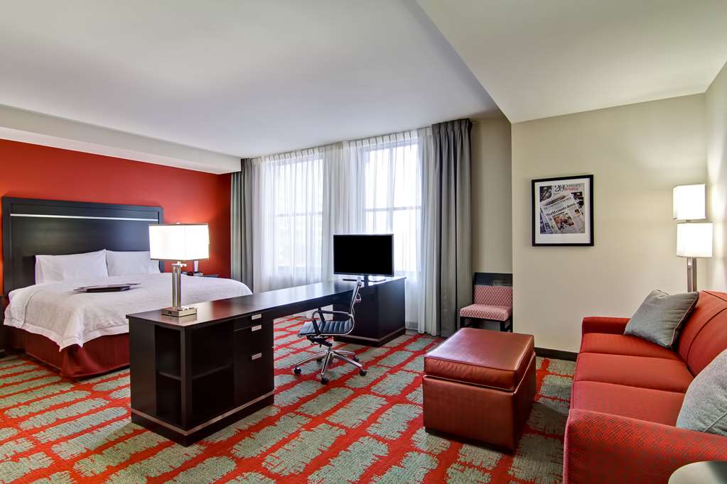 Фото Hampton Inn & Suites Cincinnati-Downtown
