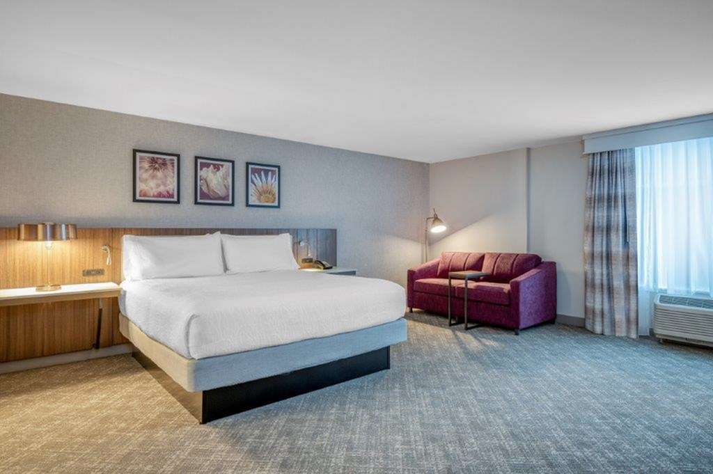 Фото Hilton Garden Inn Boston Logan Airport