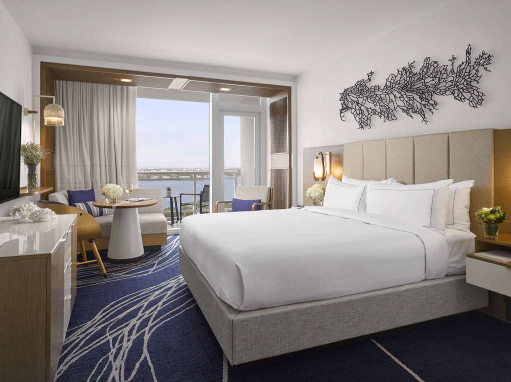 Фото Hilton Fort Lauderdale Marina