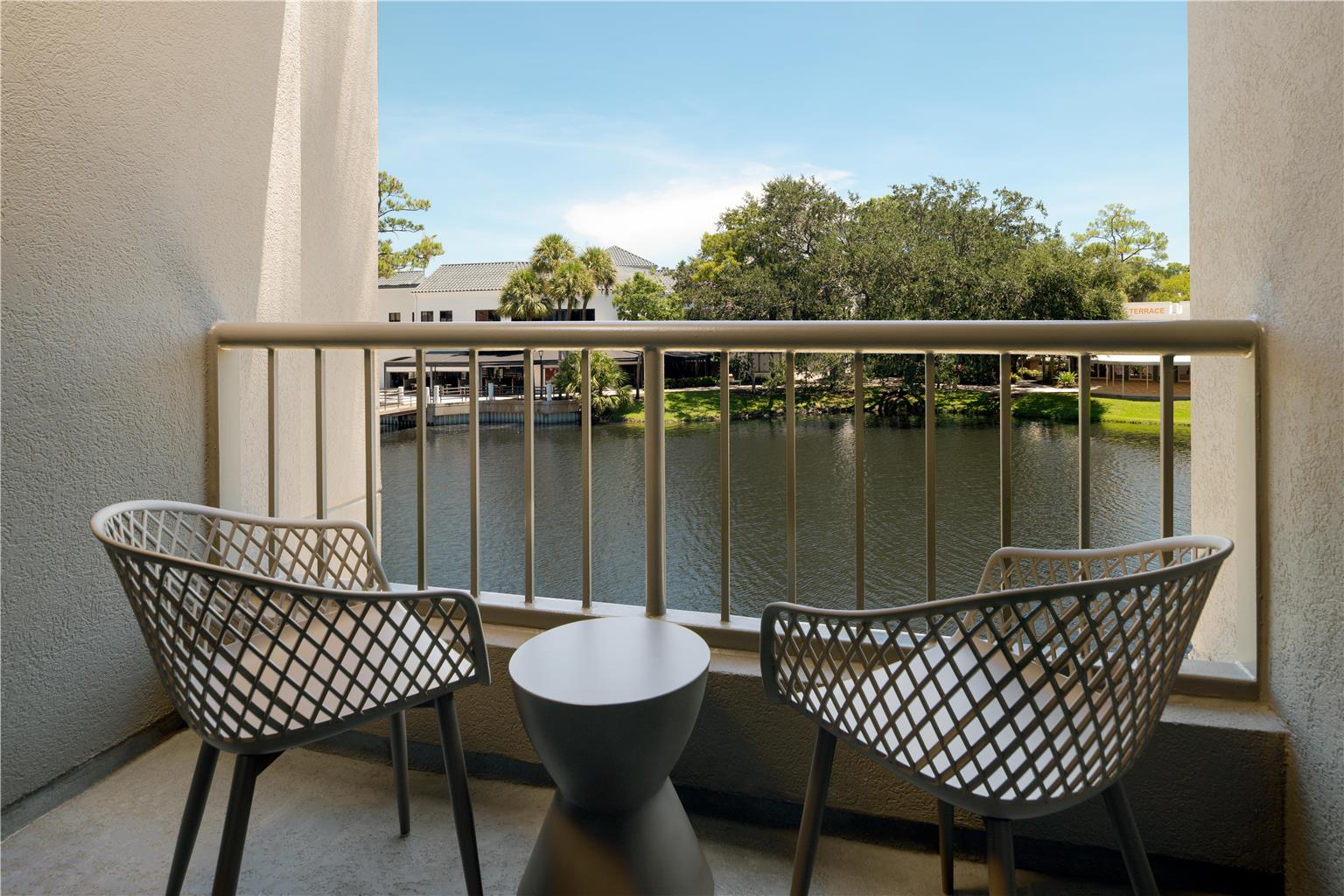Фото Hilton Boca Raton Suites