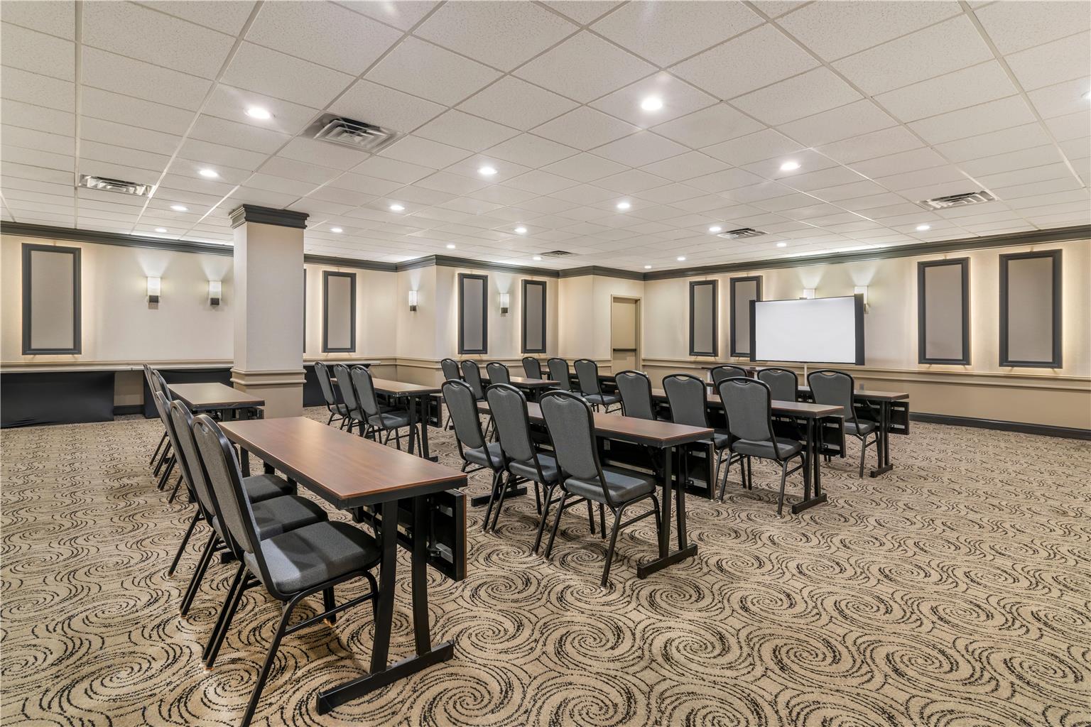 Фото Best Western Plus Waltham Boston