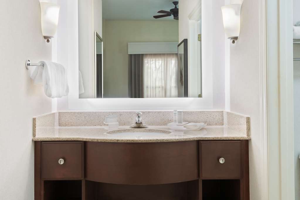 Фото Homewood Suites by Hilton Raleigh/Crabtree Valley