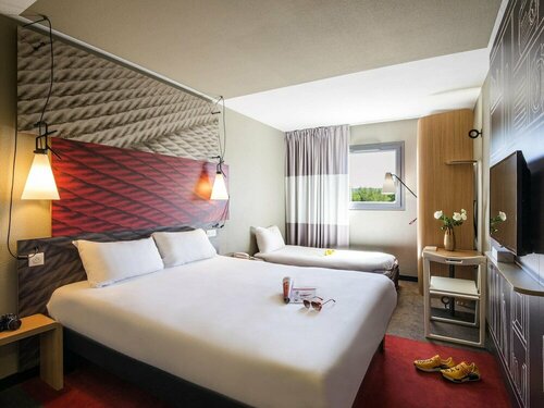 Гостиница Ibis Manosque Cadarache в Маноске