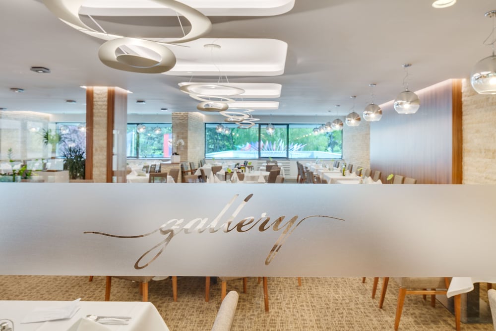 Фото Esplanade Health SPA Hotel