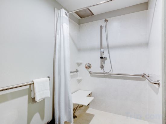 Фото Holiday Inn Hotel & Suites Lafayette North, an Ihg Hotel