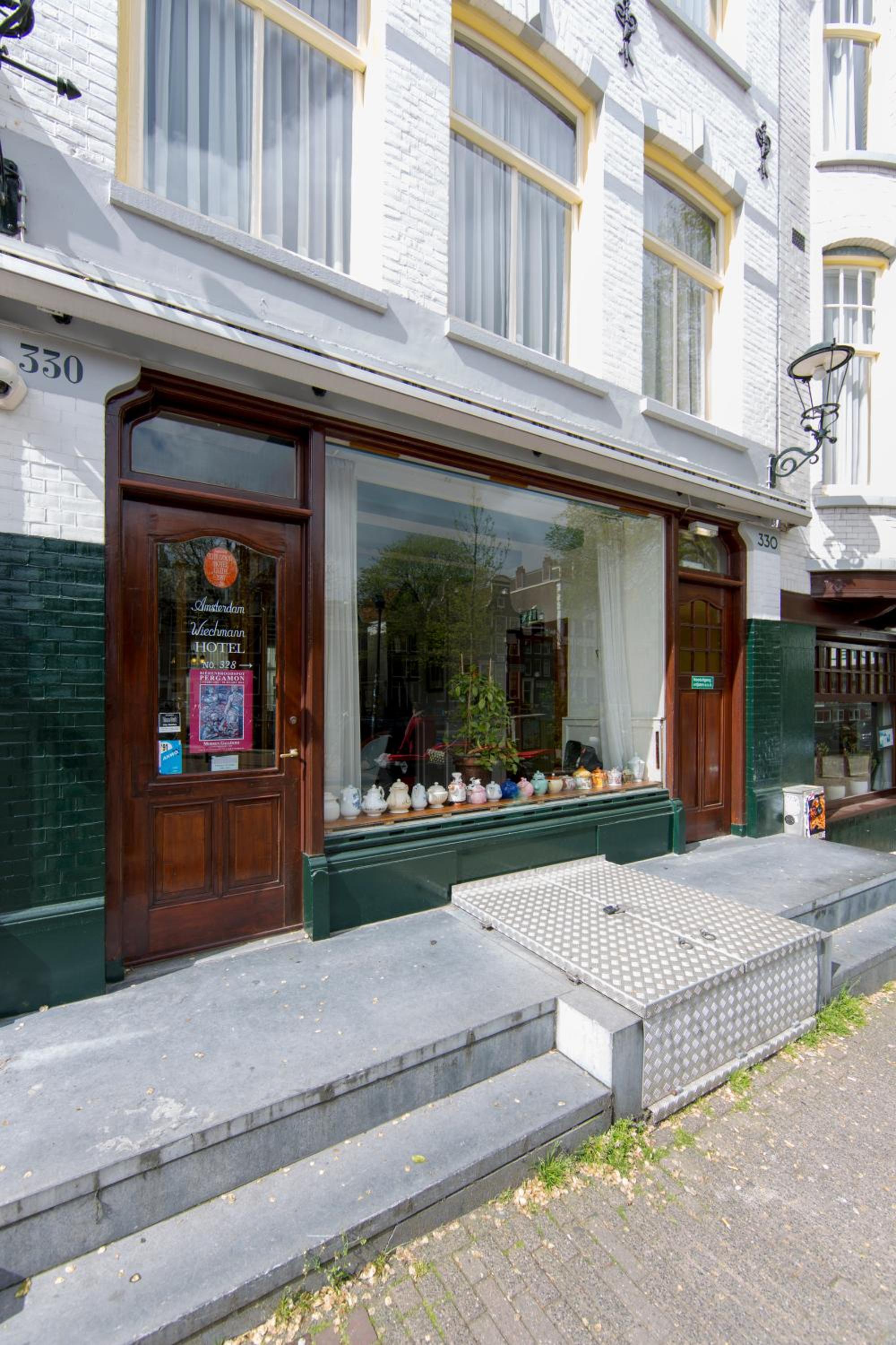 Фото Amsterdam Wiechmann Hotel