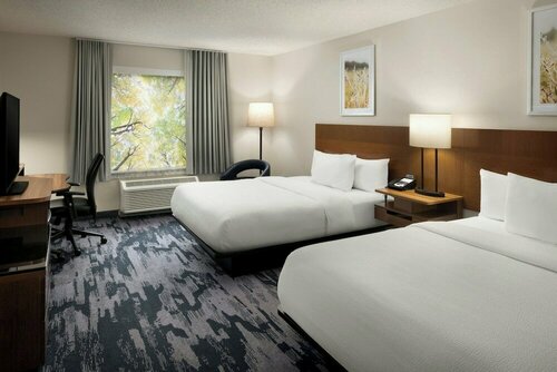 Гостиница Fairfield Inn & Suites by Marriott Lake Oswego в Лейк Освего
