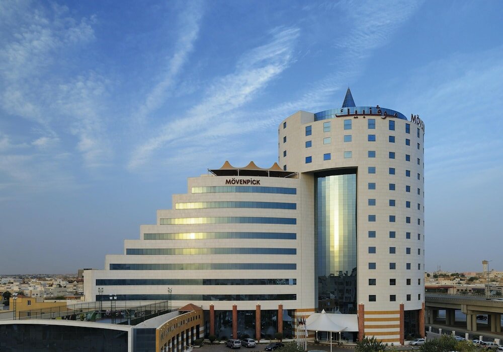 Фото Movenpick Hotel Qassim