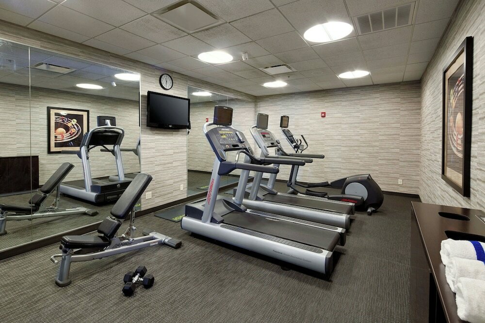 Фото Courtyard by Marriott Hamilton