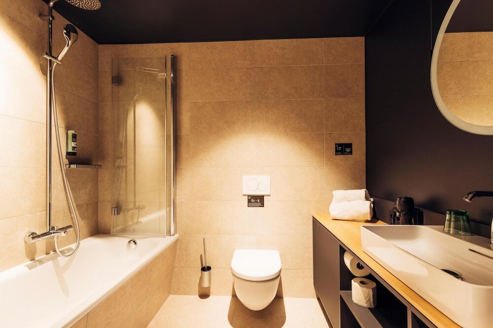 Фото Harry's Home Hotel & Apartments