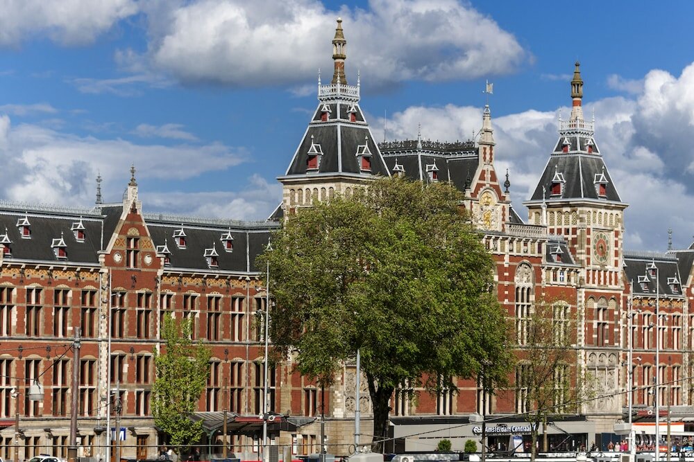 Фото ibis Styles Amsterdam Central Station