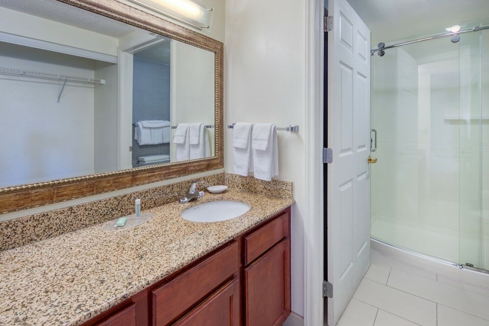 Фото Residence Inn by Marriott Raleigh Crabtree