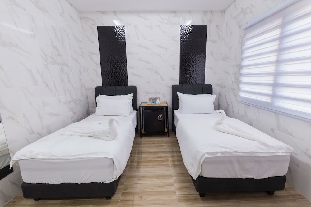 Фото Lee Luxury Home