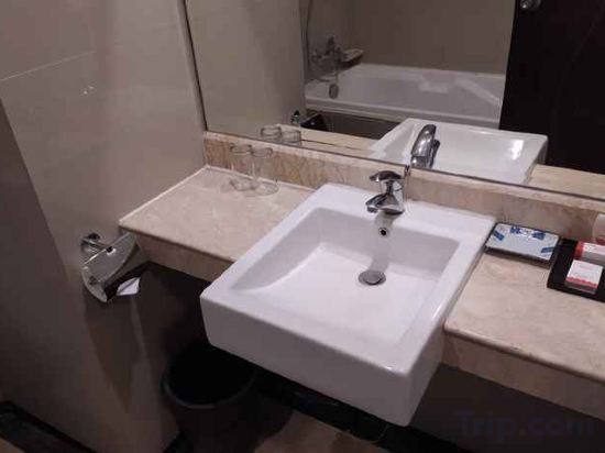 Фото Asialink Premier Karawang
