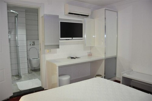 Гостиница Kar Hotel Mersin в Торосларе