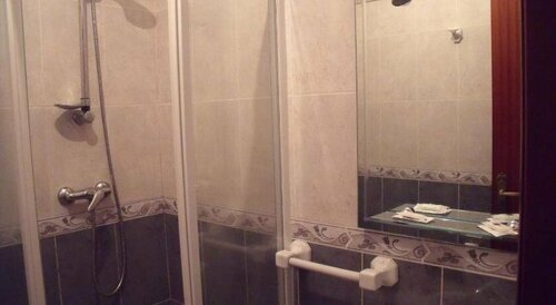 Гостиница Hostal O Patron в Сантьяго-де-Компостела