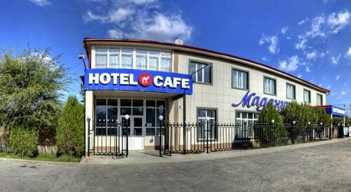 Гостиница Маданур в Караколе