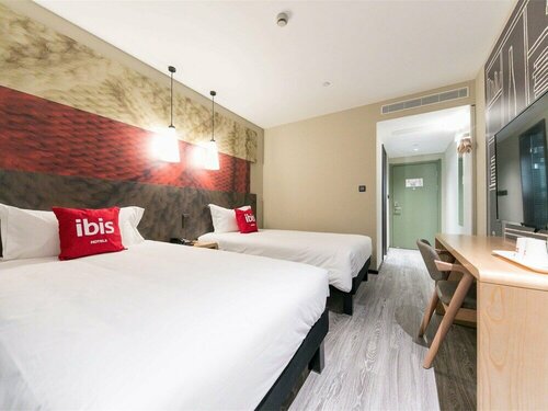 Ibis Shanghai Hongqiao Transport Hub Qibao Hotel