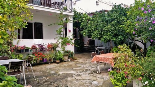 Гостиница Hostel Center в Улцине