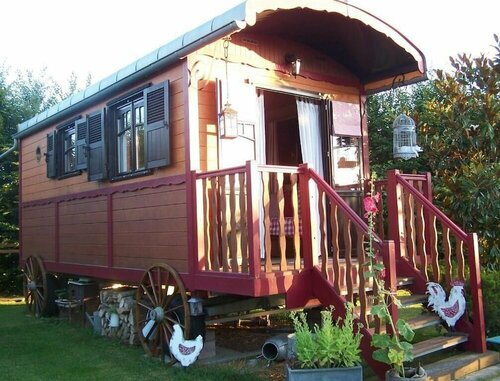 Гостиница La Roulotte de la Vallée du Lot в Марманде