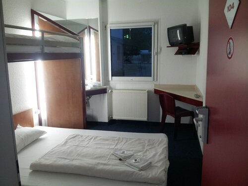 Гостиница Motel 24h Hannover в Изернхагене