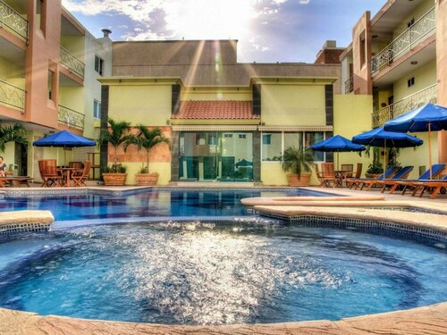 Гостиница Quality Inn Mazatlan в Штате Синалоа